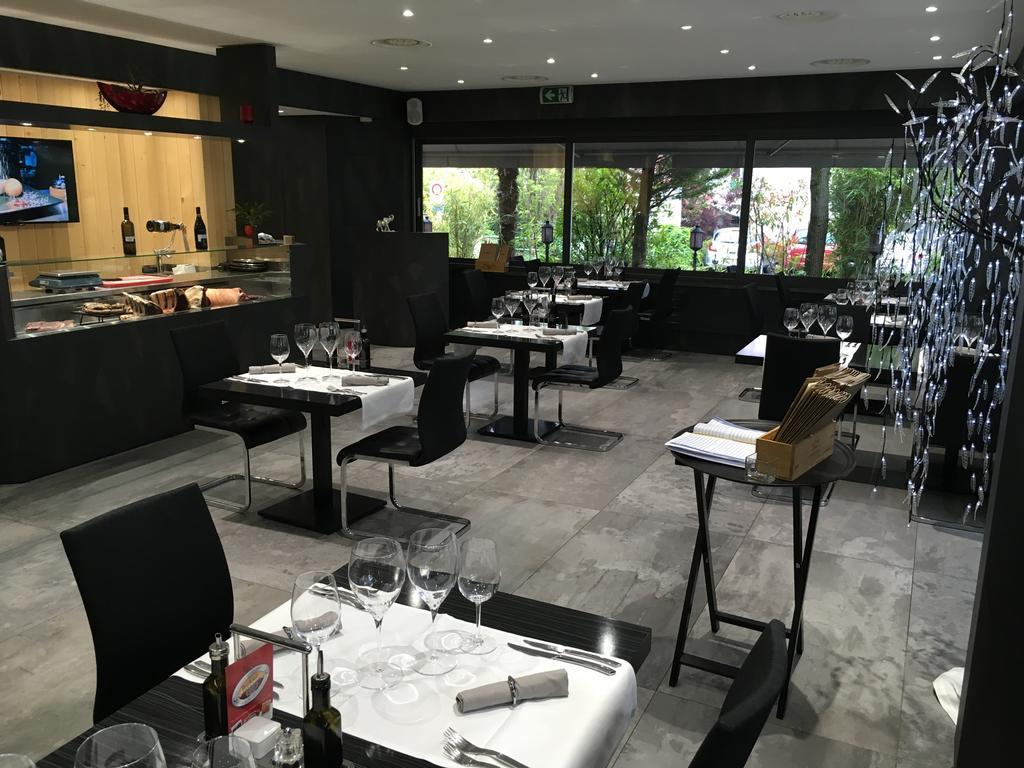 Hostellerie De La Vendee Lancy Экстерьер фото